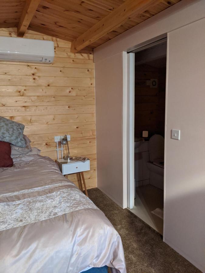 Foxhill Lodges แคนเทอร์เบอรี ภายนอก รูปภาพ